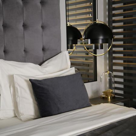 Mint Boutique Studio Apartments 3 ซาเกร็บ ภายนอก รูปภาพ