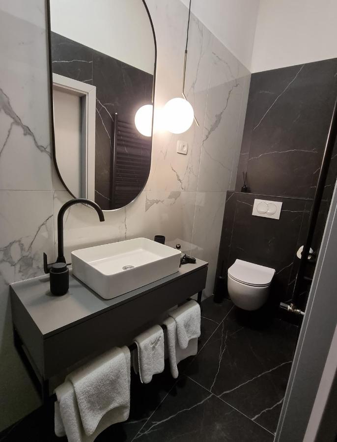 Mint Boutique Studio Apartments 3 ซาเกร็บ ภายนอก รูปภาพ