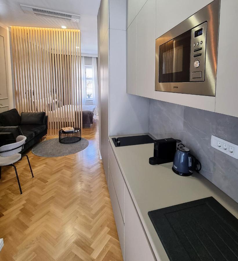 Mint Boutique Studio Apartments 3 ซาเกร็บ ภายนอก รูปภาพ