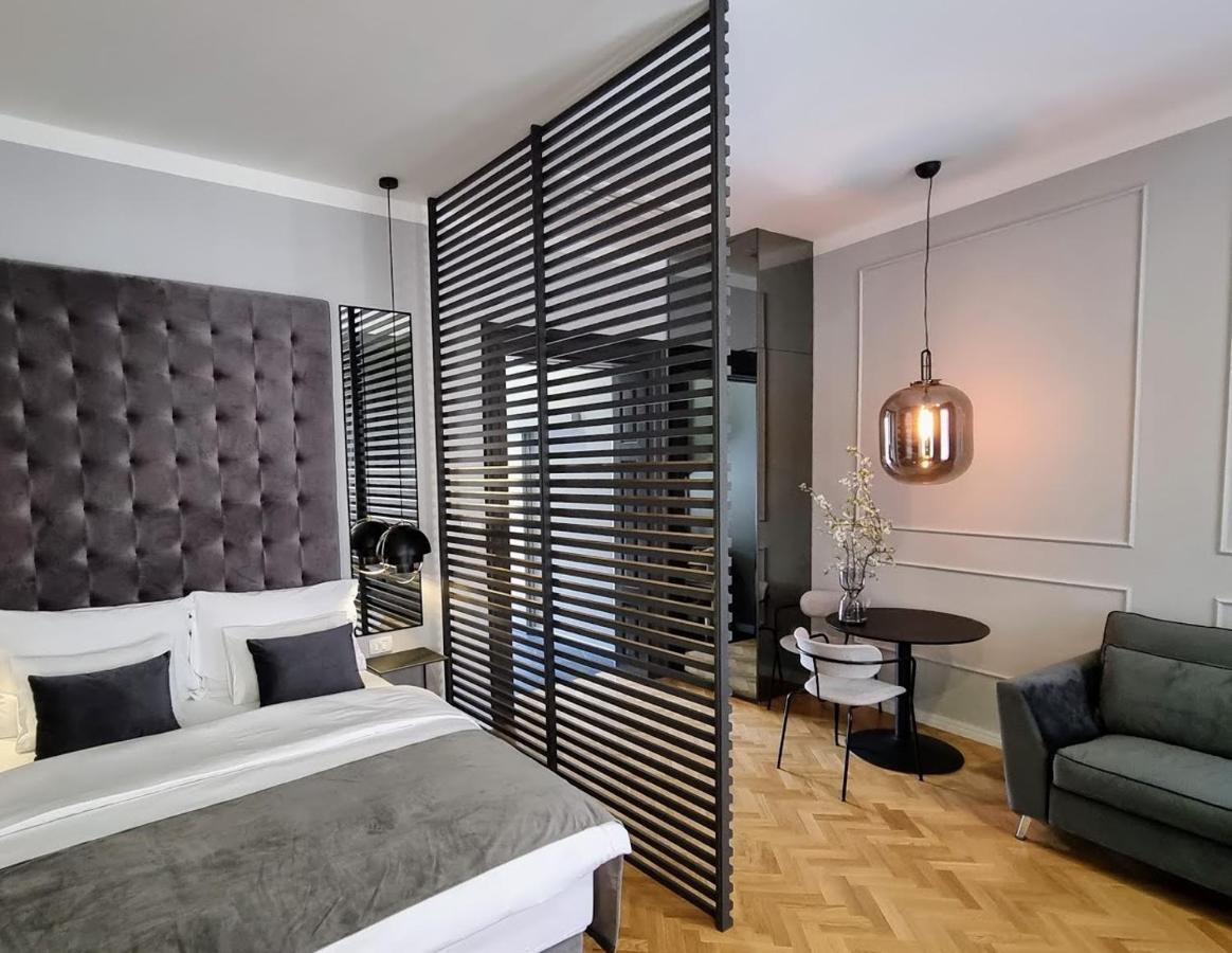 Mint Boutique Studio Apartments 3 ซาเกร็บ ภายนอก รูปภาพ