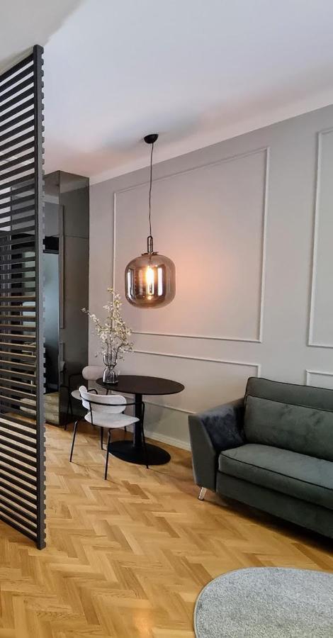 Mint Boutique Studio Apartments 3 ซาเกร็บ ภายนอก รูปภาพ